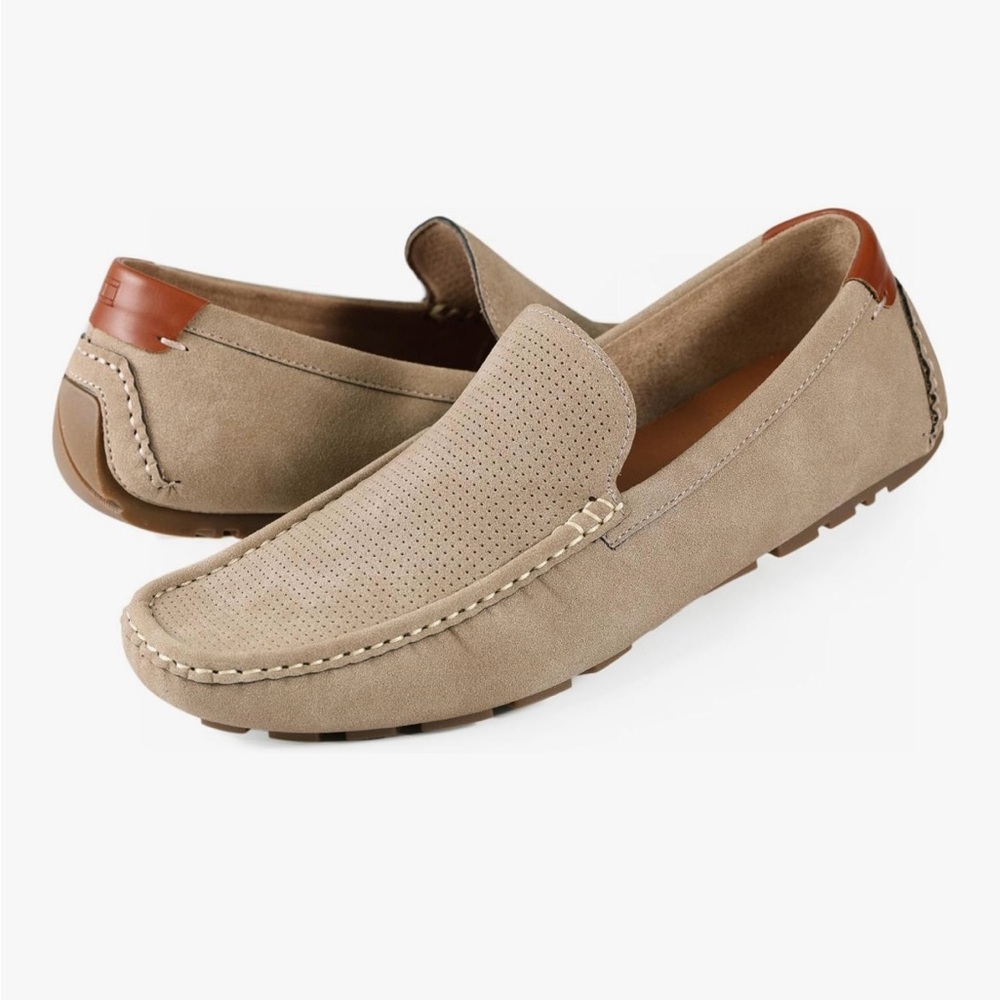 Like new Men's size 9 Tommy Hilfiger Alvie Tan Loafers